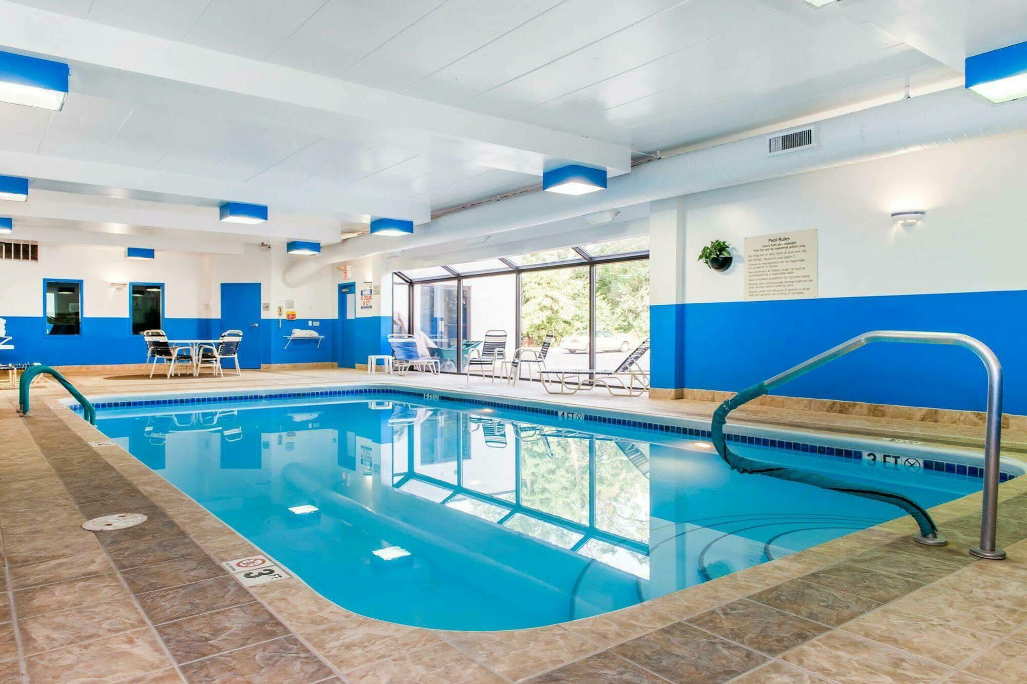 Comfort Inn Oxford - University Area Kültér fotó